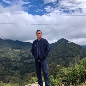 Meet your Posher, Daniel